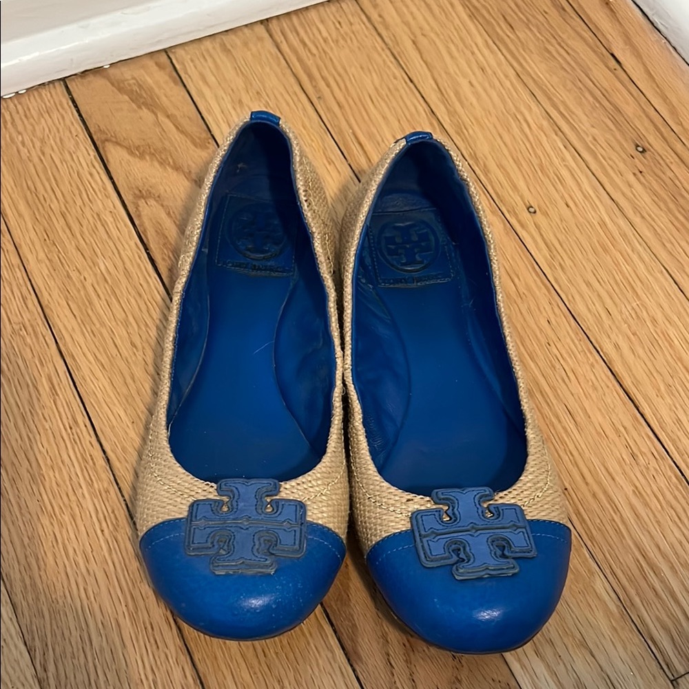 Tory Burch Blue and Beige Women's Flats